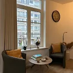 Apartamento Seabreeze, Lichtrijk In Belle Epoque Wijk Blankenberge