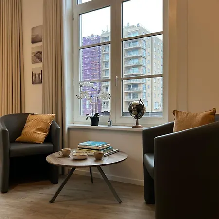 Seabreeze, Lichtrijk In Belle Epoque Wijk * בלנקנברג