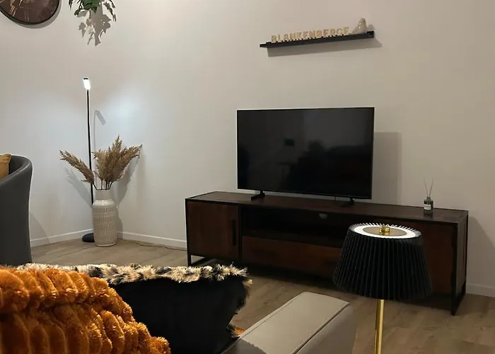 Seabreeze, Lichtrijk In Belle Epoque Wijk דירה