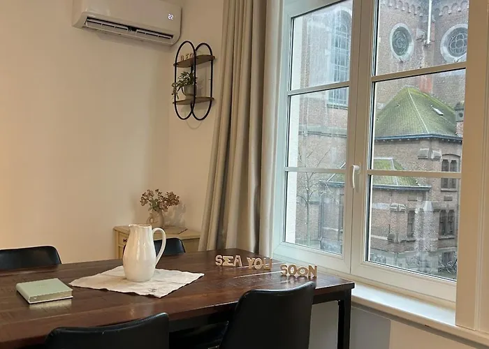 Seabreeze, Lichtrijk In Belle Epoque Wijk * בלנקנברג