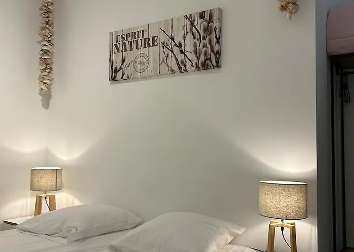 Seabreeze, Lichtrijk In Belle Epoque Wijk Appartamento