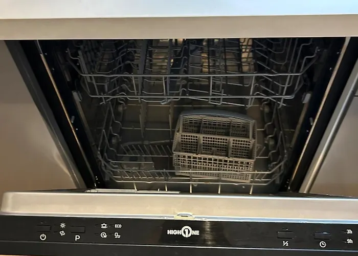 Seabreeze, Lichtrijk In Belle Epoque Wijk * Blankenberge