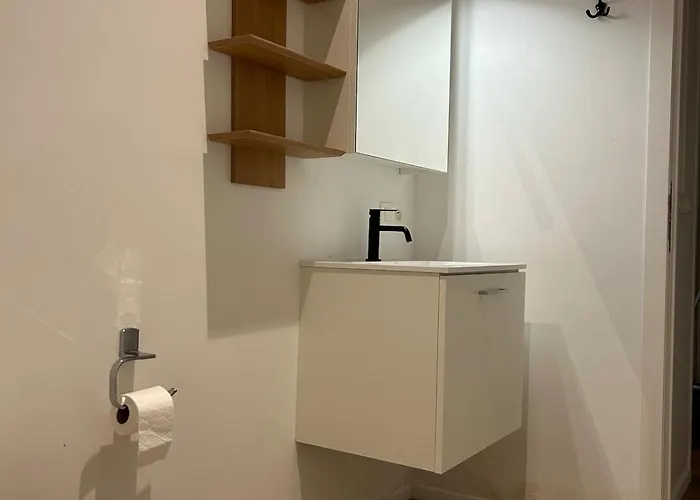 Seabreeze, Lichtrijk In Belle Epoque Wijk Appartamento *