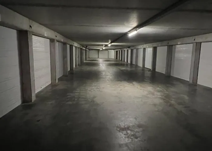 Seabreeze, Lichtrijk In Belle Epoque Wijk * בלנקנברג